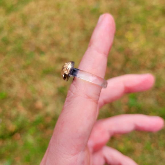 Black Sand Beach Scene Gold Starfish Shell Diamond Plastic Ring Size 6 - Picture 8 of 13